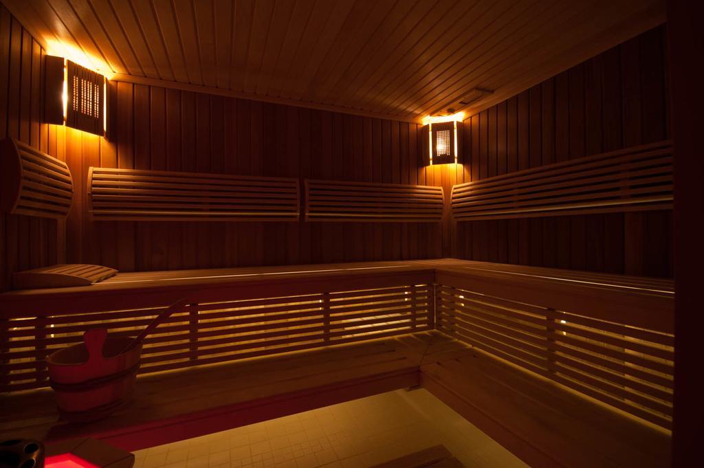 Hotel Ted Radomsko Luaran gambar