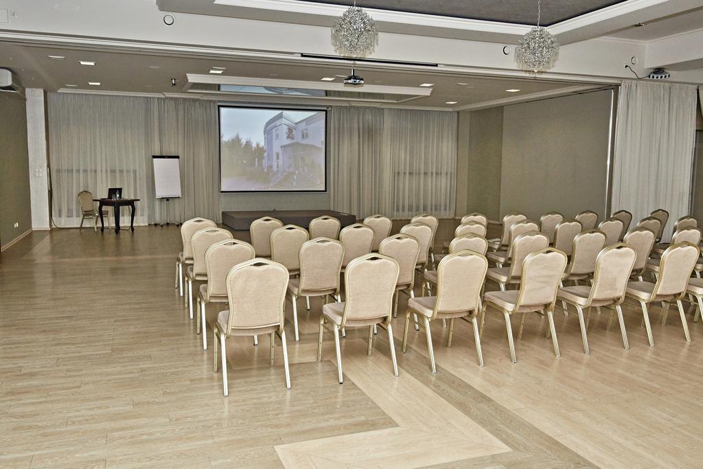 Hotel Ted Radomsko Luaran gambar